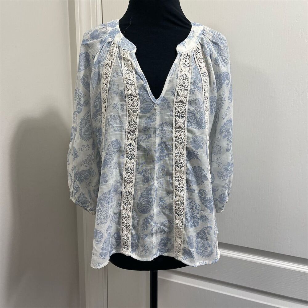Living Doll Women's XS Blue Floral Lace Trim Peasant Blouse Tunic Top NWT sku242